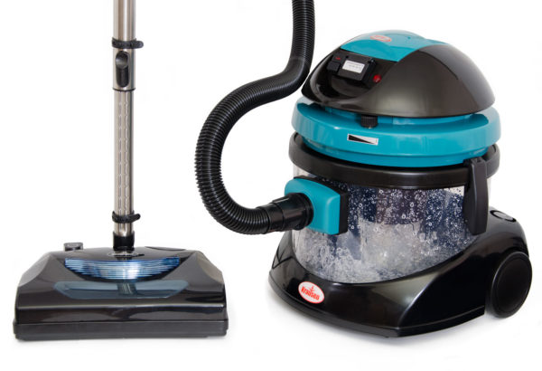  Vacuum cleaner with aquafilter