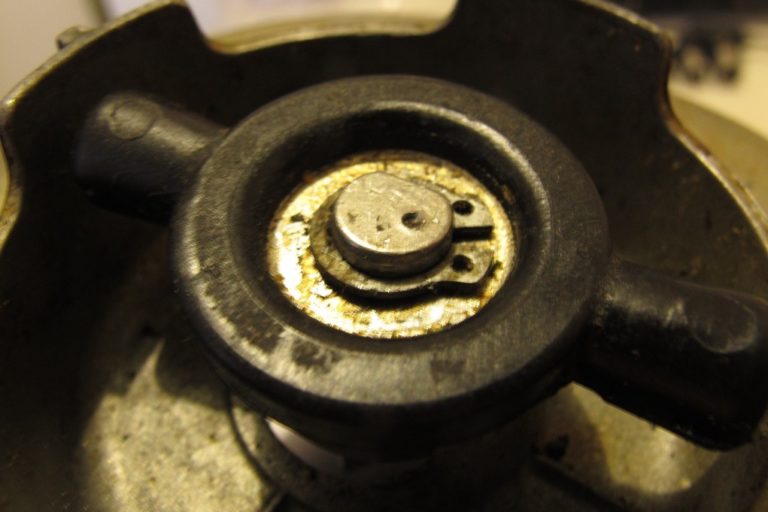 Doityourself bread machine repair for various malfunctions