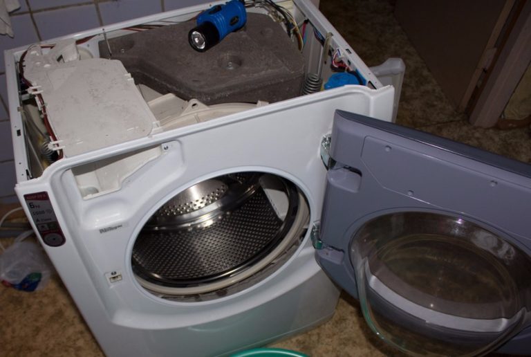How to disassemble a washing machine Ariston do it yourself
