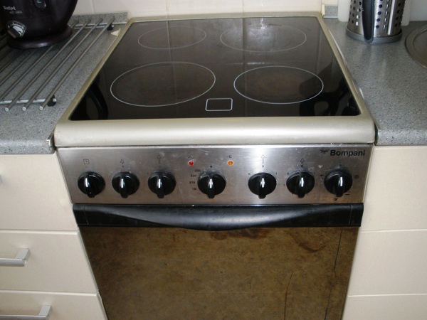  Electric stove