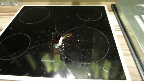  Счупено стъкло на печката