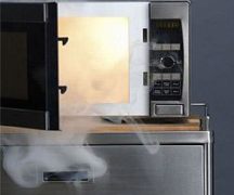  Bakit hindi i-on ang microwave