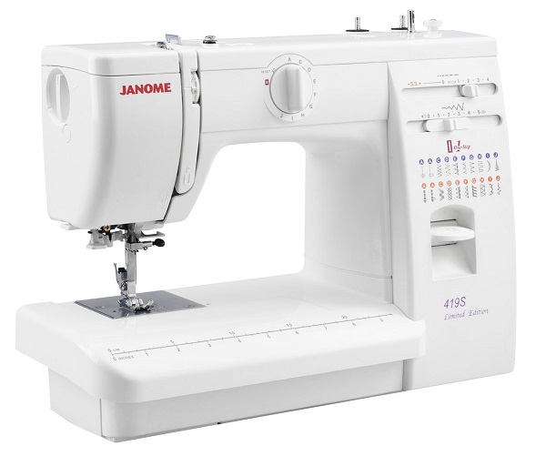  Máquina de coser Janome