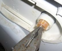  Reparation av tvättmaskinen Indesit
