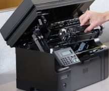  De cartridge in de printer vervangen