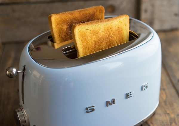  Modern toaster