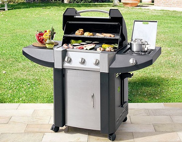  Gas grill