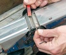  Sustitución de cuchillos en la alisadora eléctrica.