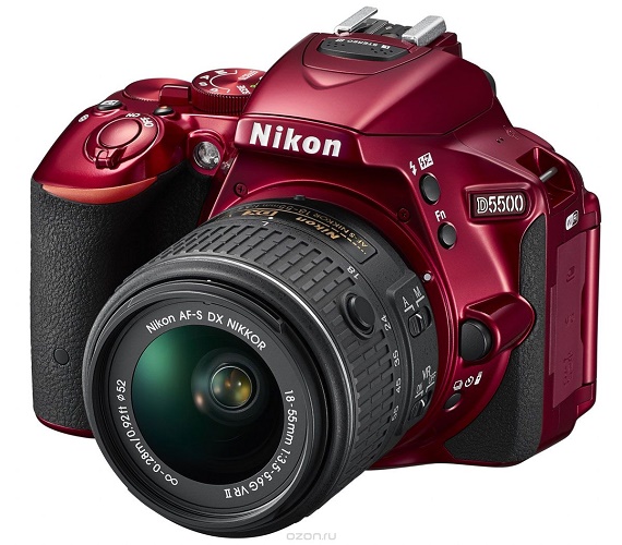  Nikon D5500 Kit 18-55 VR II, Röd