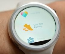  Motorola Moto 360 Sport Smart Watch Review