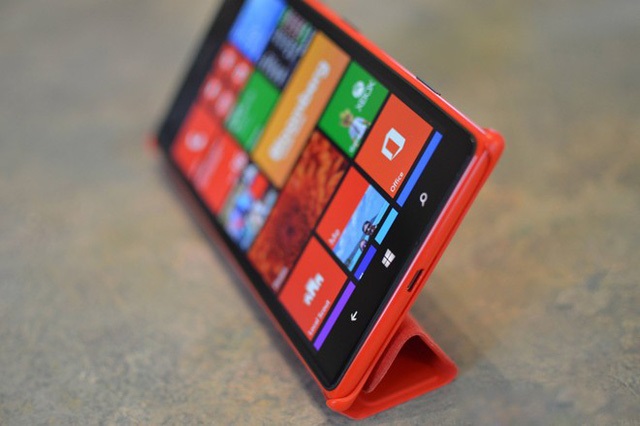  มาร์ทโฟน Lumia 1520