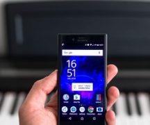  Sony Xperia X Compact Review